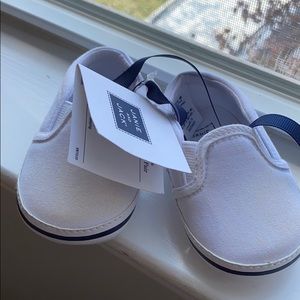 Brand new Janie and jack crib shoes